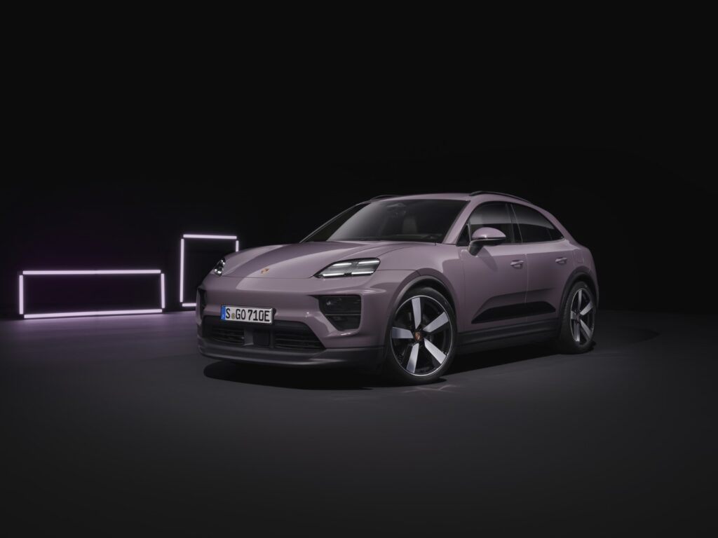 Porsche Italia: record di vendite nel 2023 e forte crescita nel mercato dei veicoli elettrici