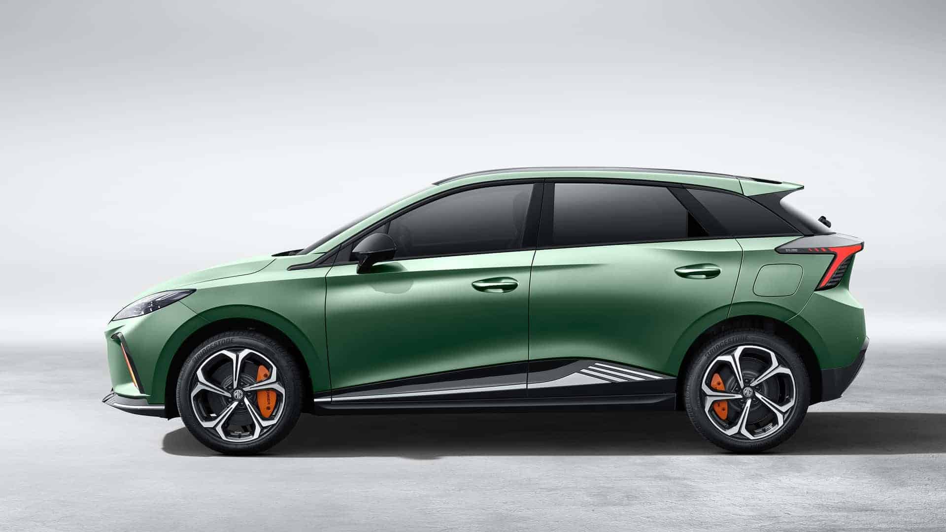 MG4 XPower: la berlina elettrica che sfida le sportive di alto livello