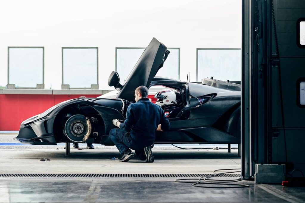 Bugatti Bolide: l’evoluzione della tecnologia frenante con Brembo