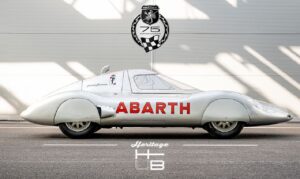 Heritage Hub festeggia i 75 anni di Abarth con una suggestiva mostra