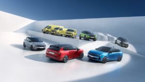 Opel: una gamma elettrica dalle più piccole ai veicoli per il business