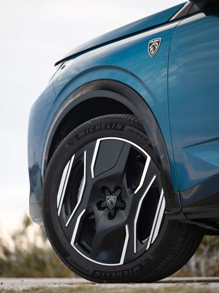 Peugeot 3008 e Michelin