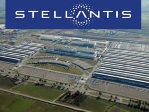 Stellantis a Melfi offre fino a 100 mila euro ai suoi dipendenti per lasciare il posto