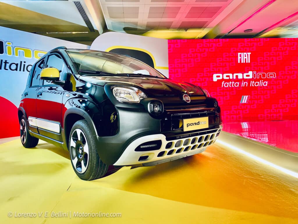 Fiat Pandina, Galassi: “Qui a Pomigliano festeggiamo la Panda più tecnologica, evoluta e sicura di sempre” [FOTO e VIDEO]