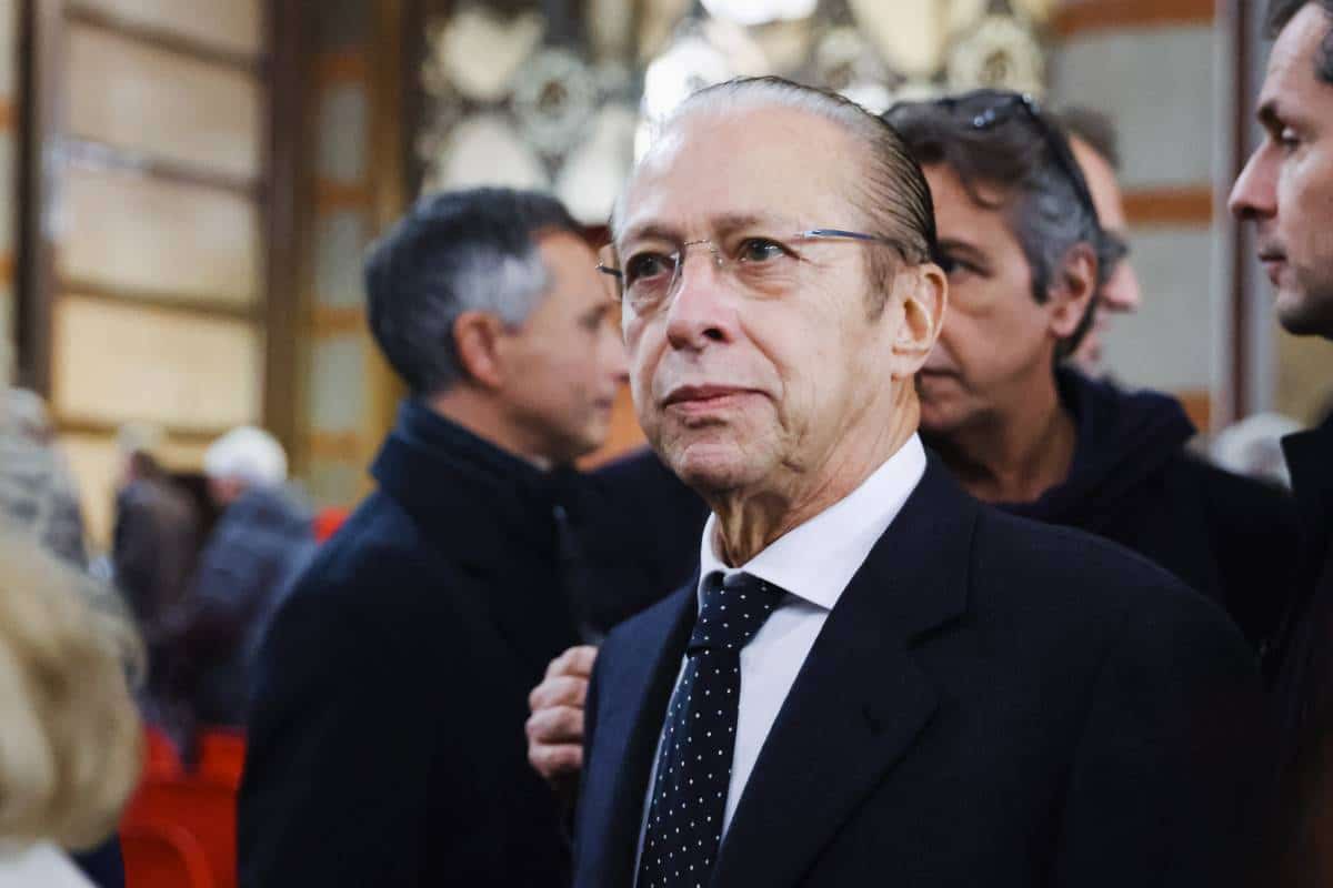 L’espansione dell’industria automobilistica cinese in Italia: Il ruolo di Paolo Berlusconi e l’arrivo di Dongfeng