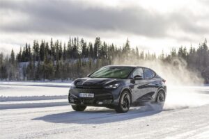 Cupra Tavascan: test estremi in Lapponia, performance elettriche nel freddo polare [FOTO]