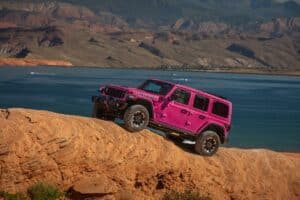 Jeep festeggia il 4×4 Day 2024 mostrando per la prima volta la Wrangler in livrea Tuscadero