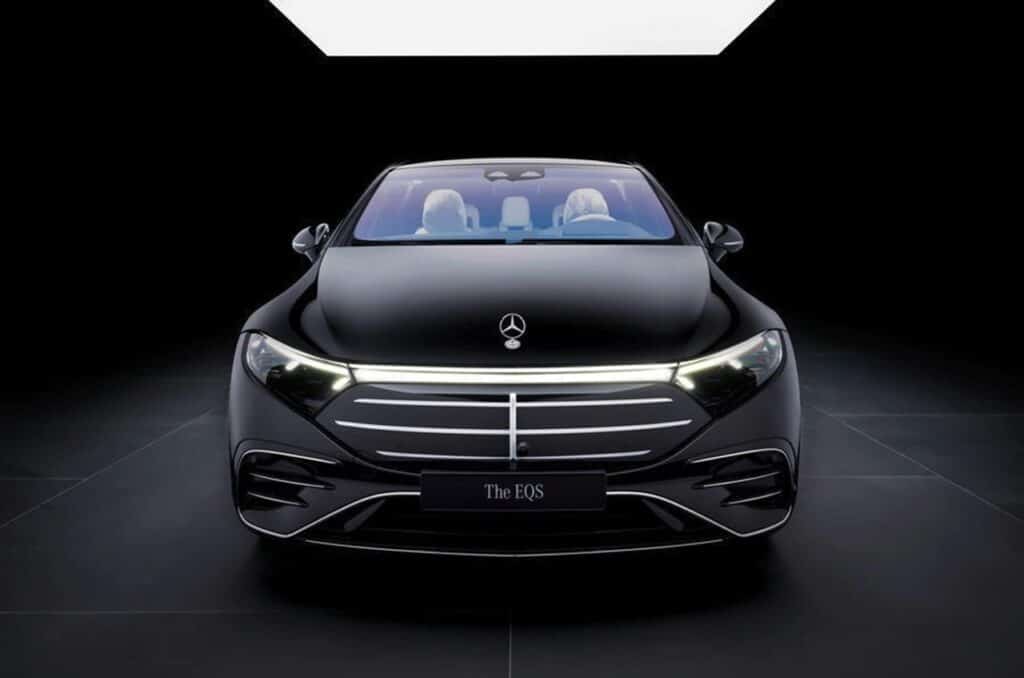 Mercedes darà alle sue future auto elettriche un aspetto più tradizionale