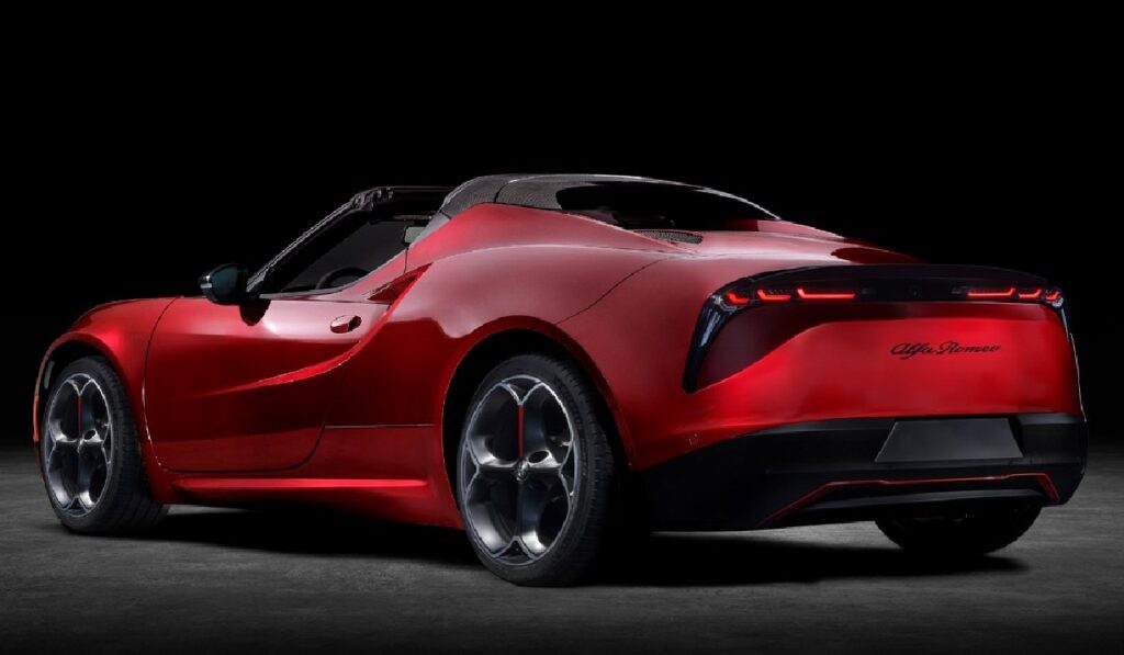 Nuova alfa Romeo 4C