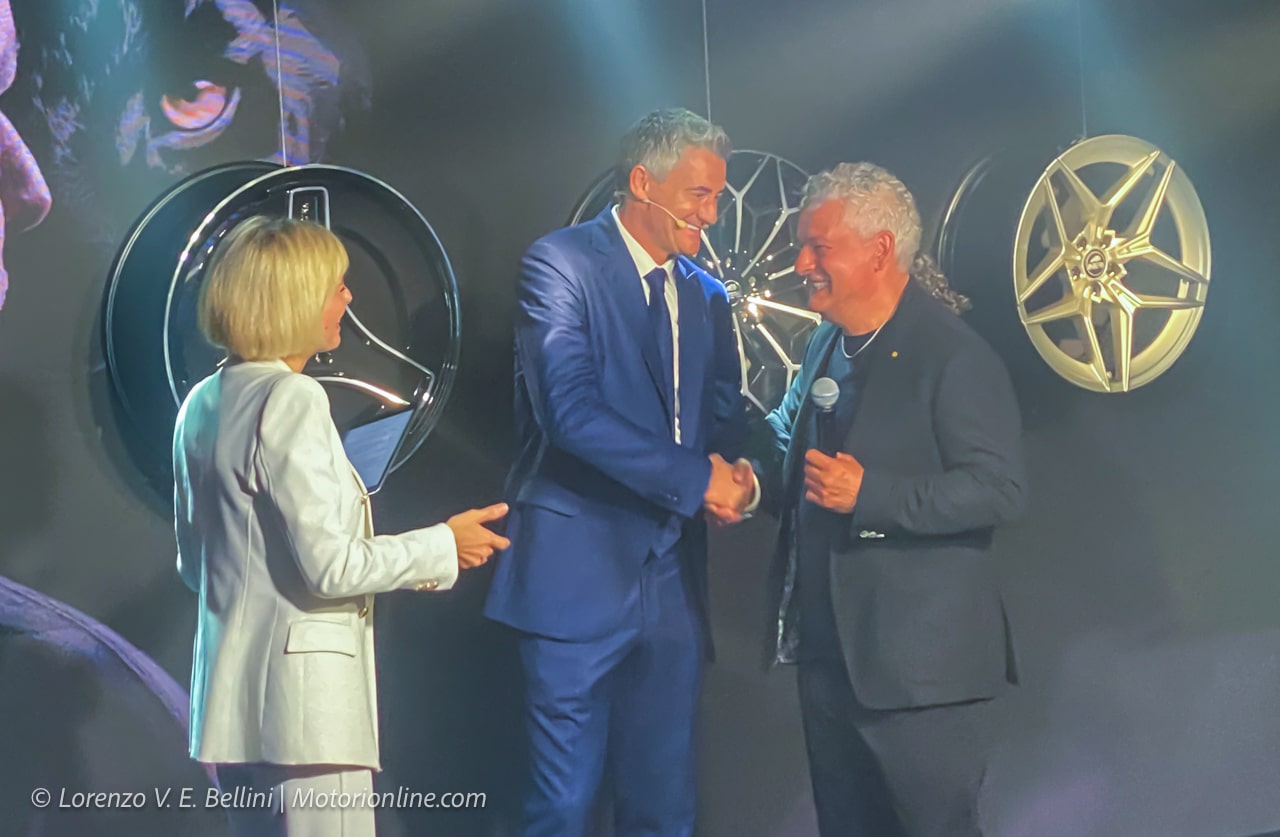 Antera - Presentazione con Roberto Baggio