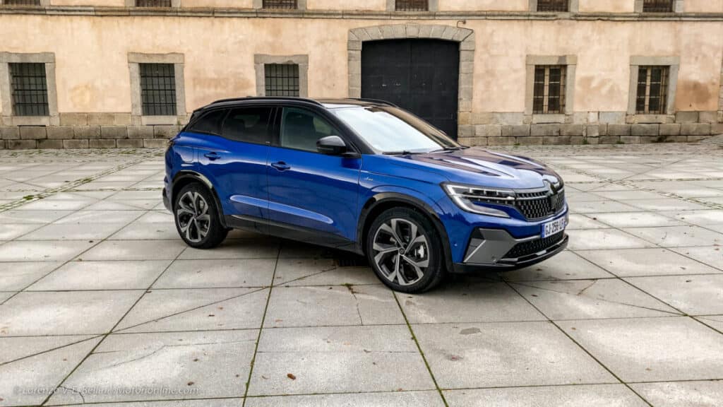 Renault Austral 2024: il SUV asso nella manica della casa della Losanga. Le sue caratteristiche