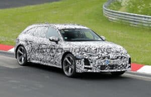 Nuova Audi RS5 avvistata durante dei giri veloci al Nurburgring [FOTO SPIA]