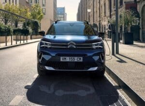 Citroën C5 Aircross 2024: dimensioni, versioni con un’ampia gamma di motori