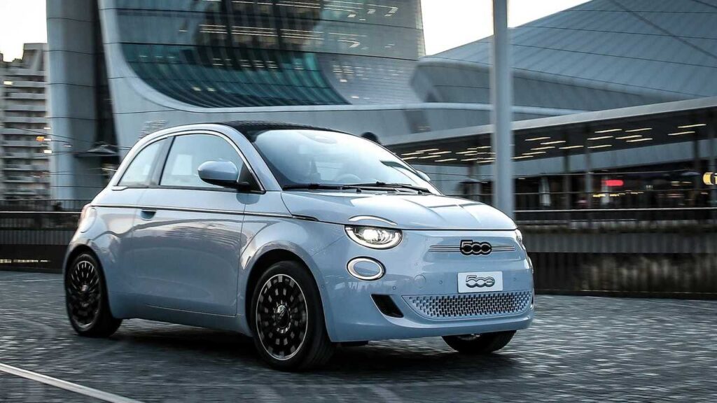 Fiat 500e, Francois: “La versione hybrid difficilmente arriverà”