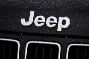 Jeep: in arrivo un SUV EV da 25.000 dollari per gli USA