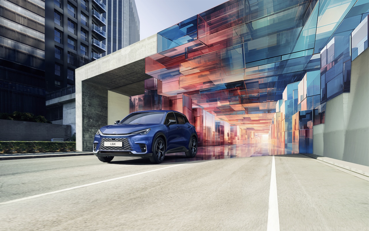 Lexus LBX: tre opere artistiche per lanciare il crossover ibrido