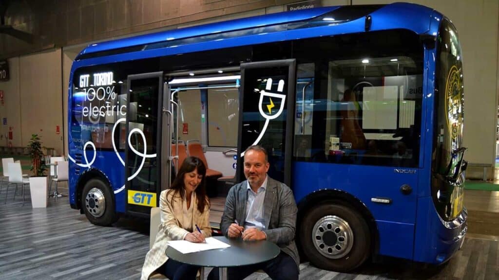 Torino: dalla fine del 2024 arriveranno i nuovi minibus elettrici