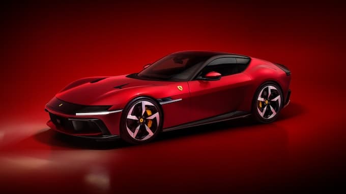 Ferrari: la nuova front engine si chiama 12 Cilindri