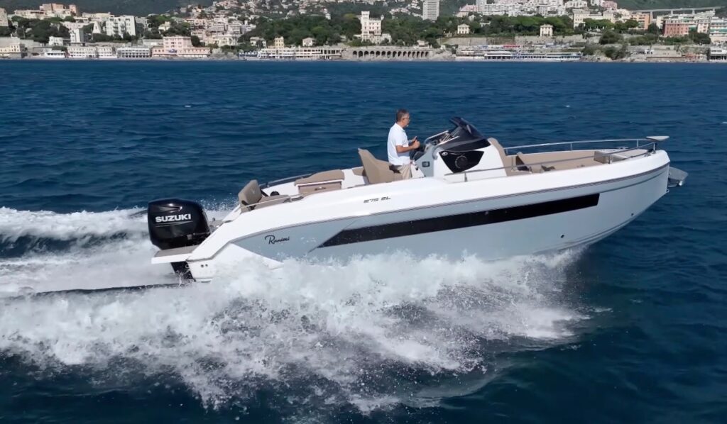 Ranieri International Next 275 SL: la prova della barca a motore [VIDEO]