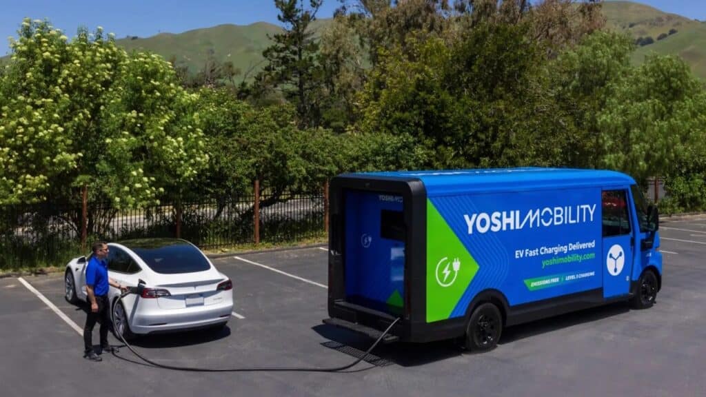 Auto elettriche: l’autonomia non è più un problema con la ricarica mobile di Yoshi Mobility