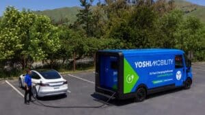 Auto elettriche: l’autonomia non è più un problema con la ricarica mobile di Yoshi Mobility