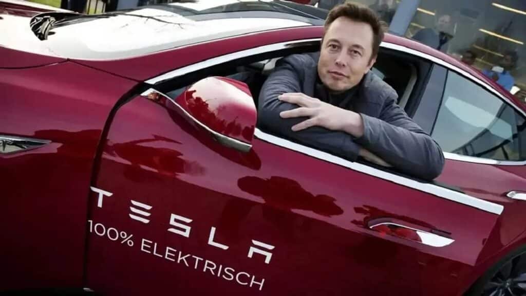 Tesla: nuova ondata di licenziamenti in arrivo