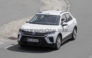 Volkswagen T-Roc: test in corso per la nuova generazione [FOTO SPIA]