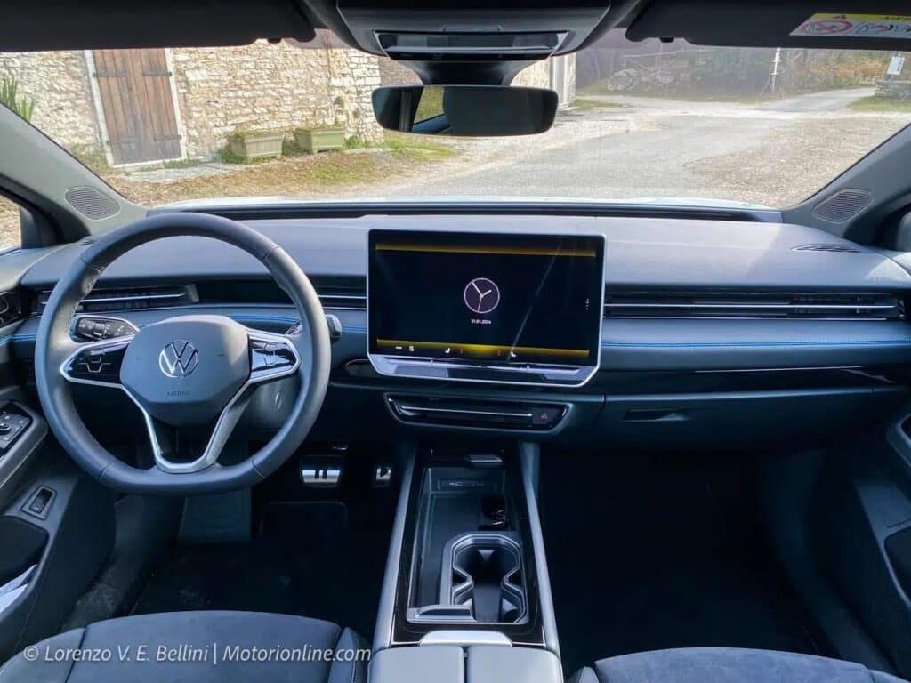 Volkswagen ID.7 2024: caratteristiche, motori elettrici e allestimenti