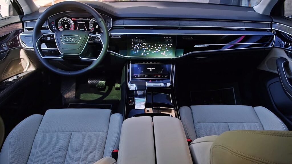 Audi A8 2024: caratteristiche, motori e versioni