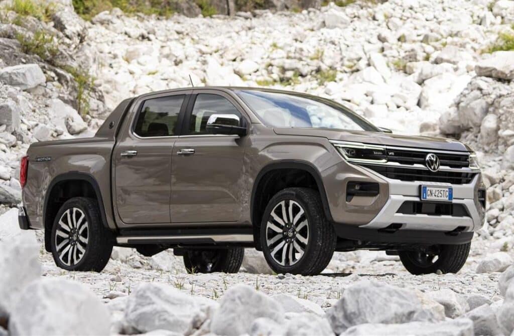 Volkswagen Amarok 2024: le caratteristiche e i motori a disposizione del pick up