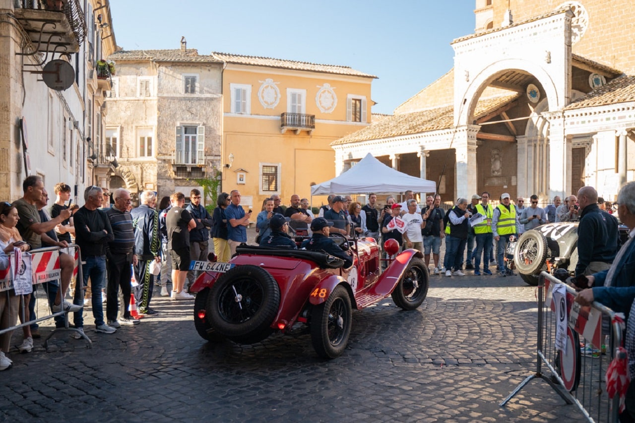 1000 Miglia 2024: al via la quarta tappa tra i borghi del centro Italia
