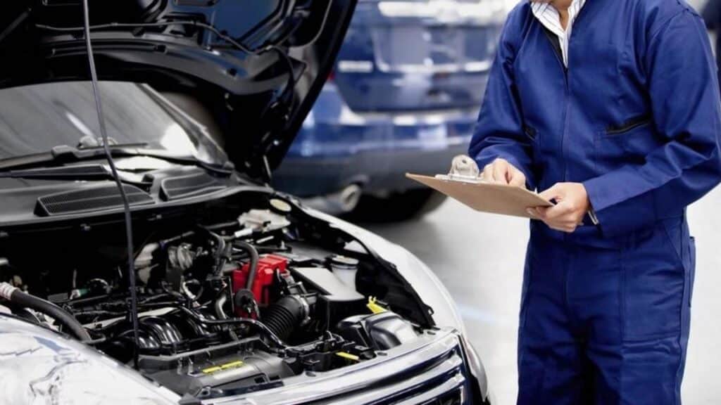 Auto: nel 2023 in Lombardia spesi  8.601,5 milioni per riparazioni e manutenzione
