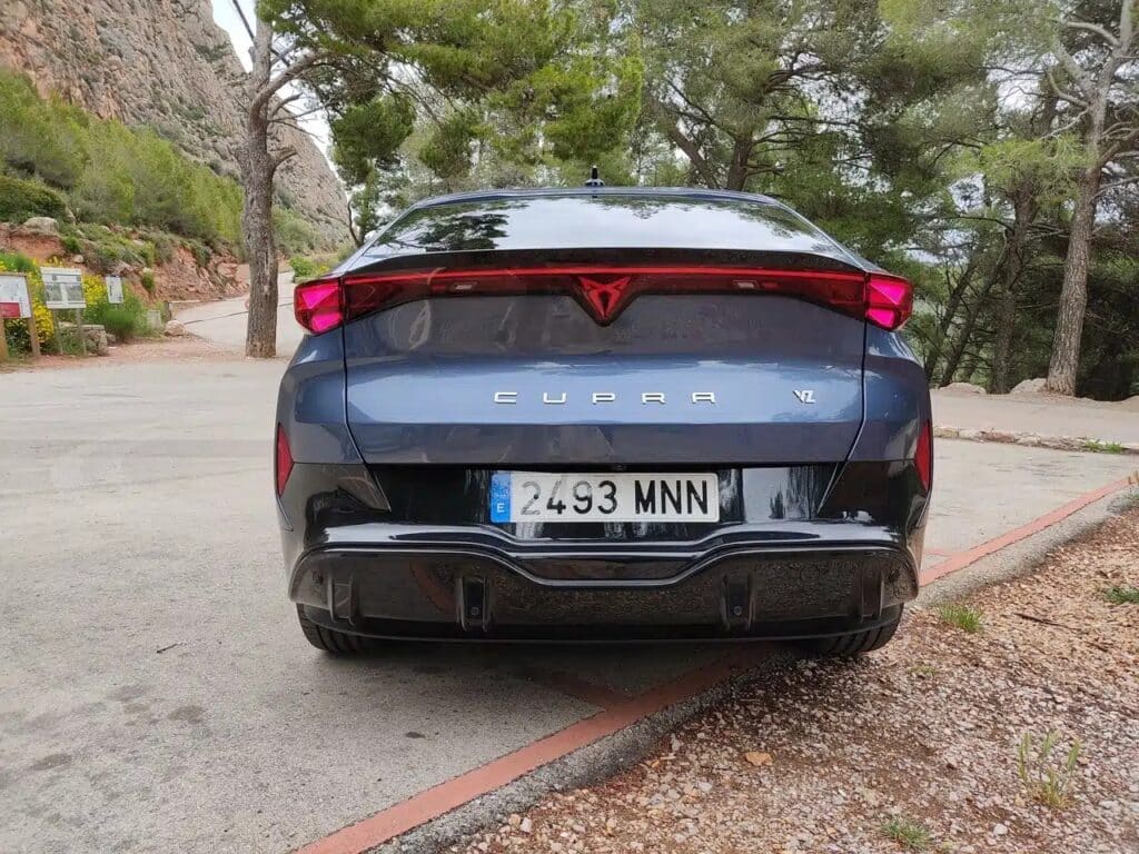 Cupra Tavascan 2024: uscita, motori e caratteristiche