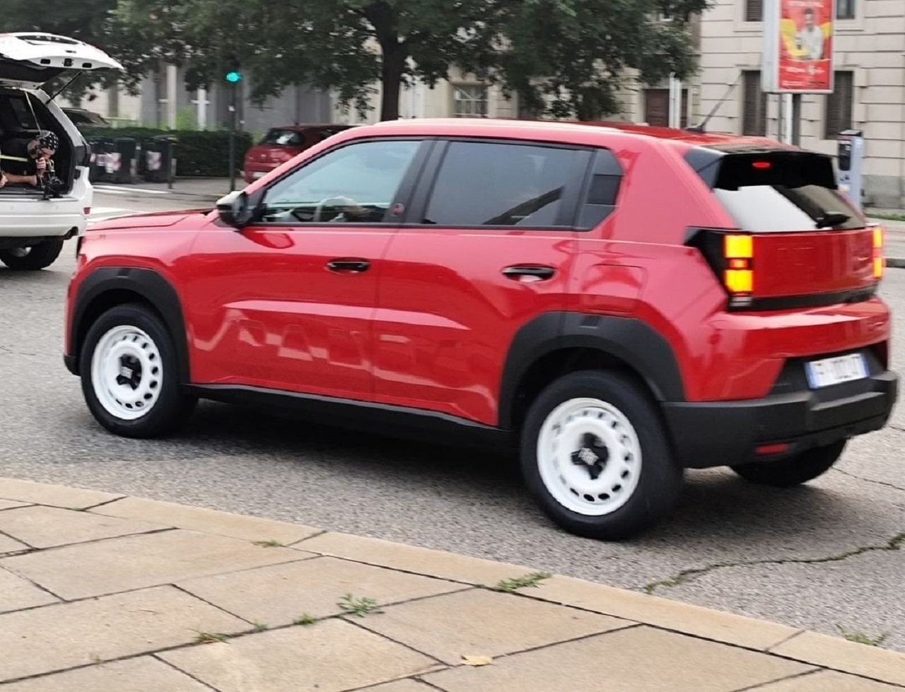 Fiat Grande Panda: ecco la versione base del nuovo modello [VIDEO]