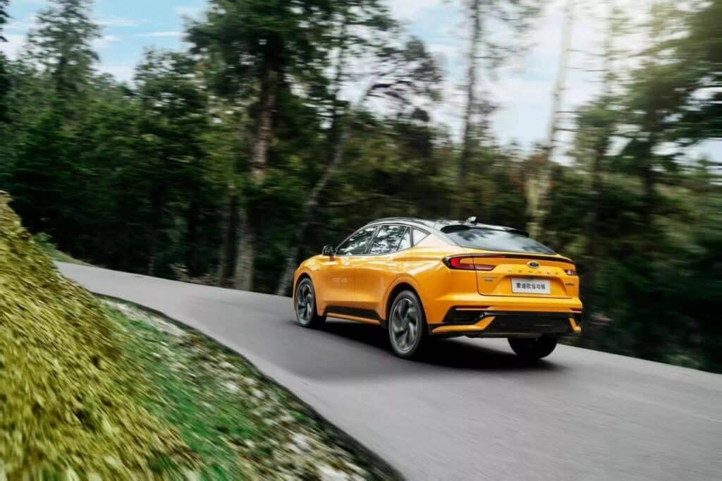 Ford Evos diventa Mondeo Sport