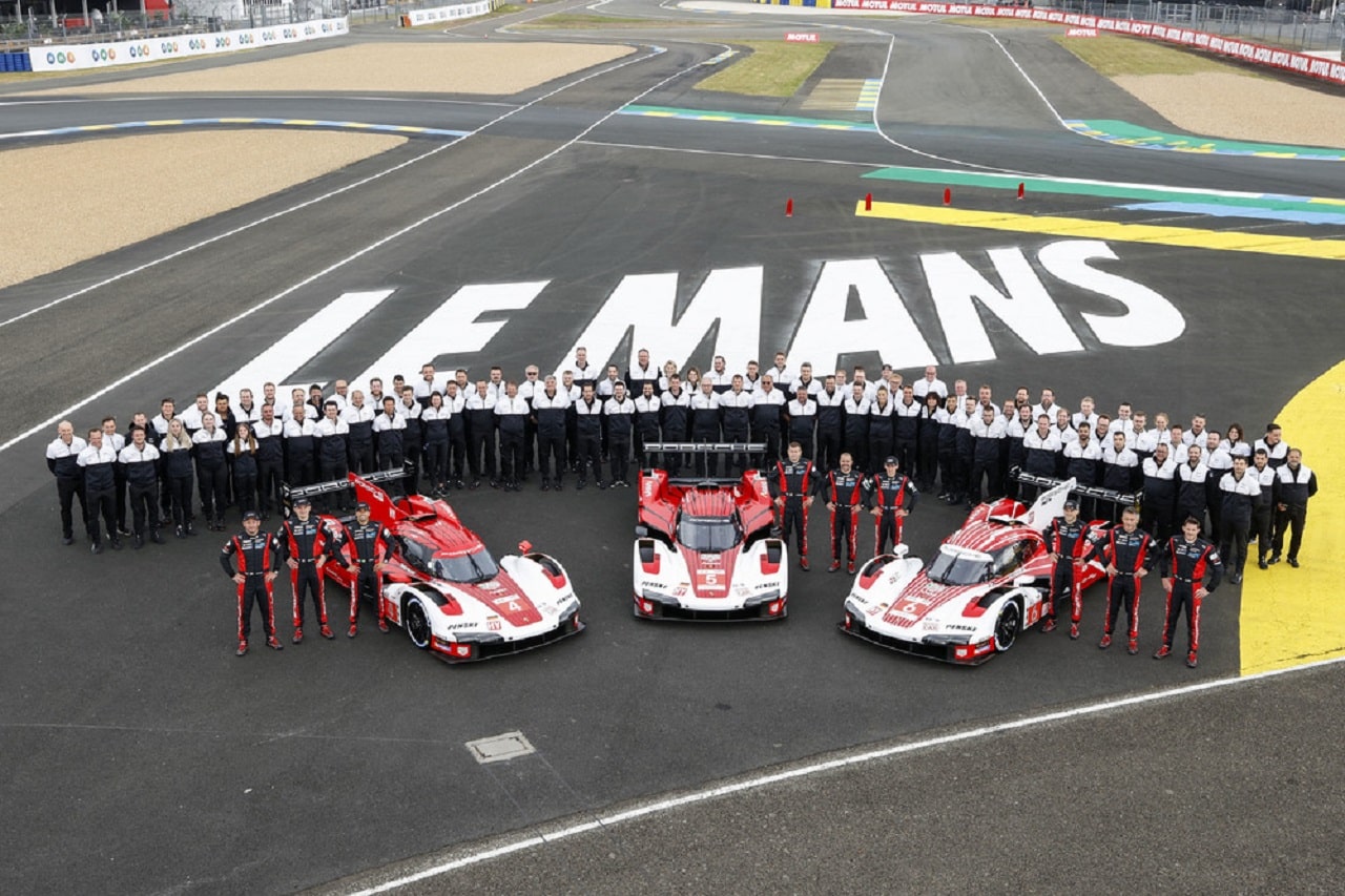 Porsche dona 911.000 euro in occasione di “Racing for Charity”
