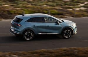 Renault Symbioz è ordinabile in Italia: prezzi da 33.500 €