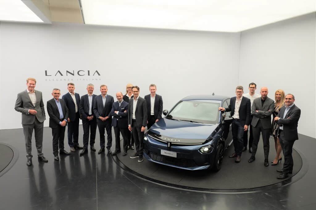 Stellantis e sixt