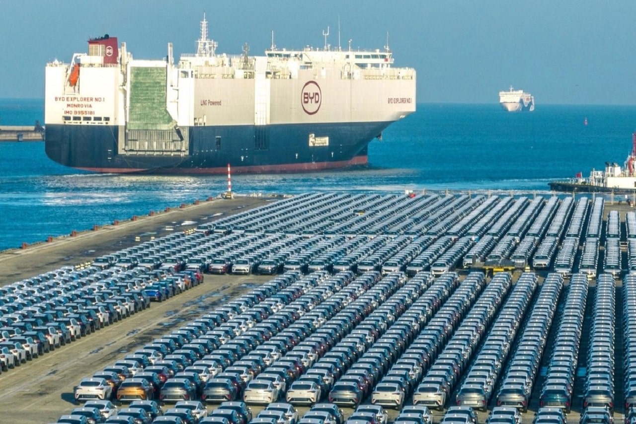 100.000 auto elettriche invendute sono ferme nei parcheggi in Germania