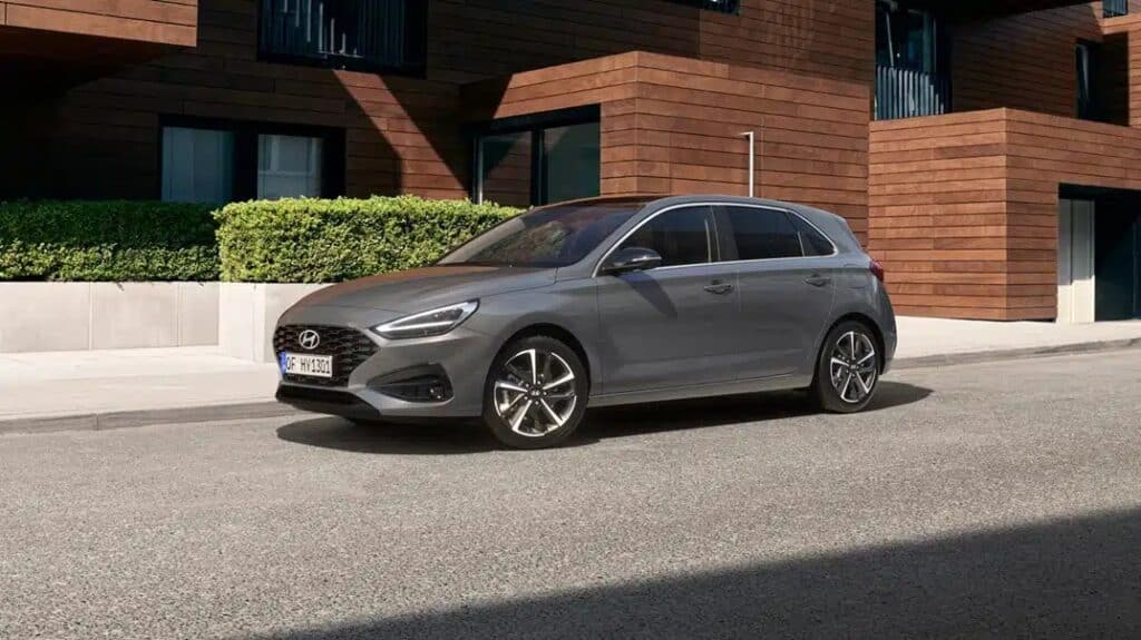 Hyundai i30 2024: eleganza e funzionalità in un’unica auto. Le caratteristiche
