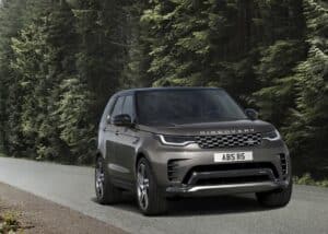 35 anni di Discovery: Land Rover svela la special Anniversary Edition