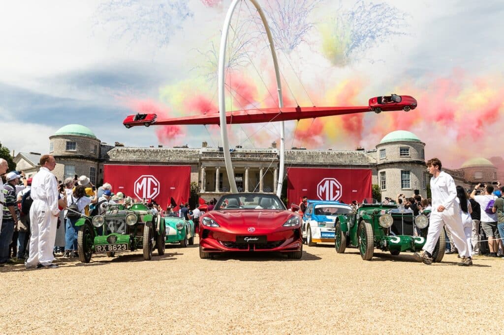 MG festeggia i suoi primi 100 anni al Goodwood Festival of Speed