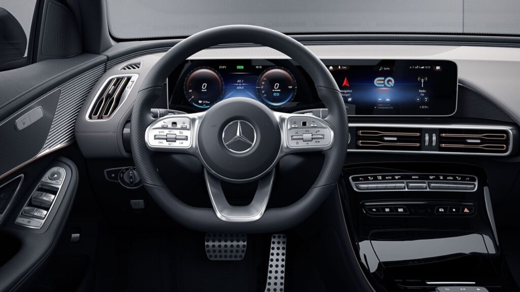 Mercedes EQC 2024: lusso elettrico su quattro ruote. Le caratteristiche