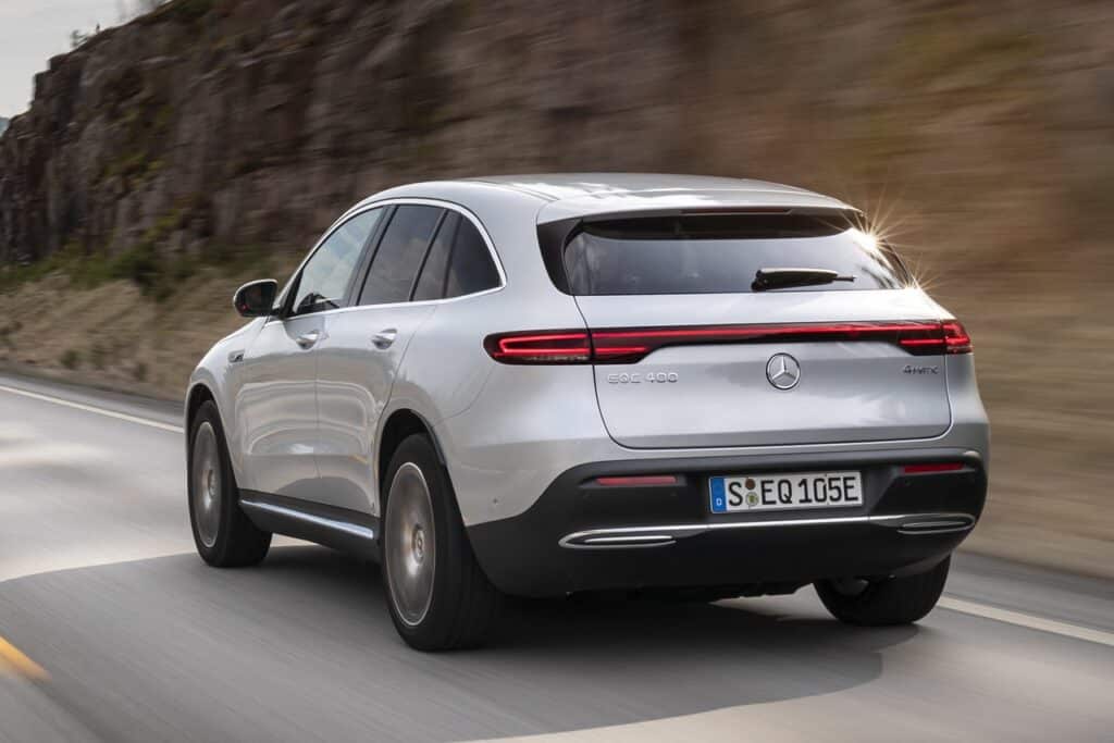 Mercedes EQC 2024: lusso elettrico su quattro ruote. Le caratteristiche