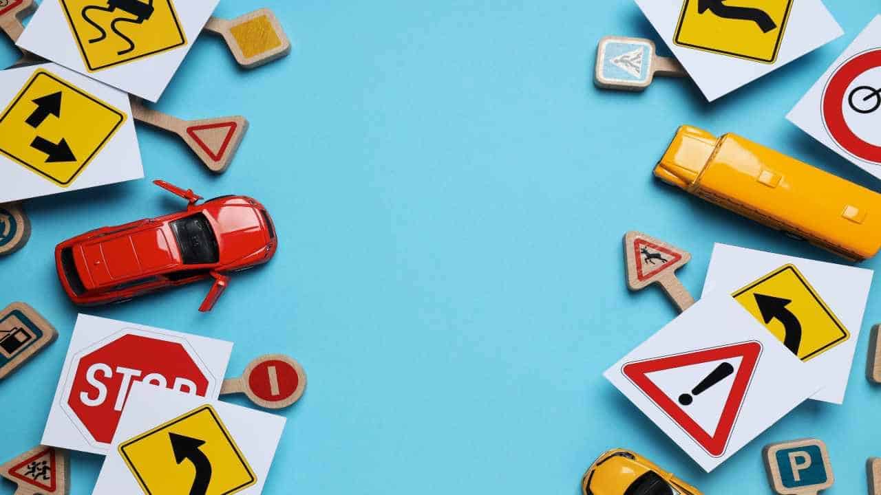 Scuola guida: arrivano i nuovi quiz per la patente
