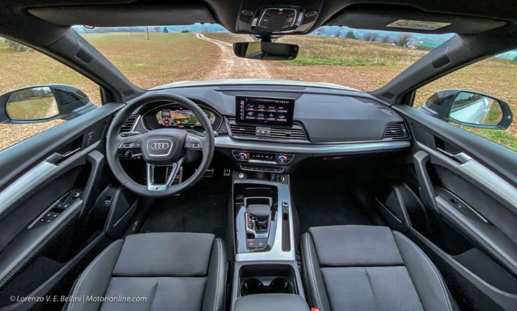 Audi Q5 e Q5 Sportback 2024: eleganza e potenza nel segmento SUV. Le caratteristiche