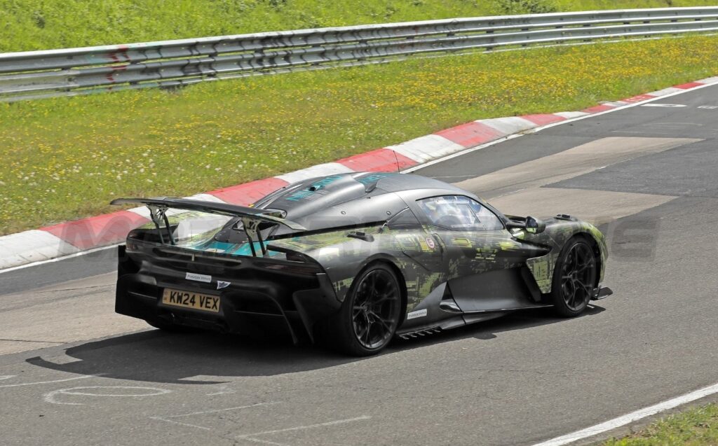 Valhalla AMR: il futuro delle supercar secondo Aston Martin