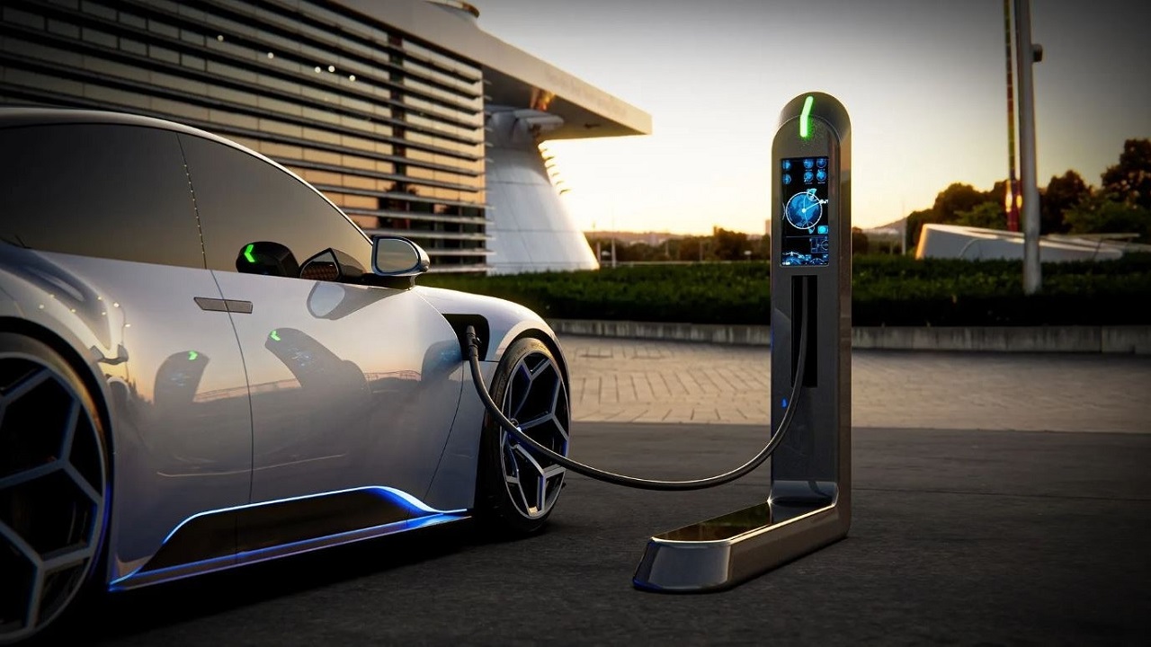 Le auto elettriche potrebbero diventare più economiche di quelle a benzina già nel 2025