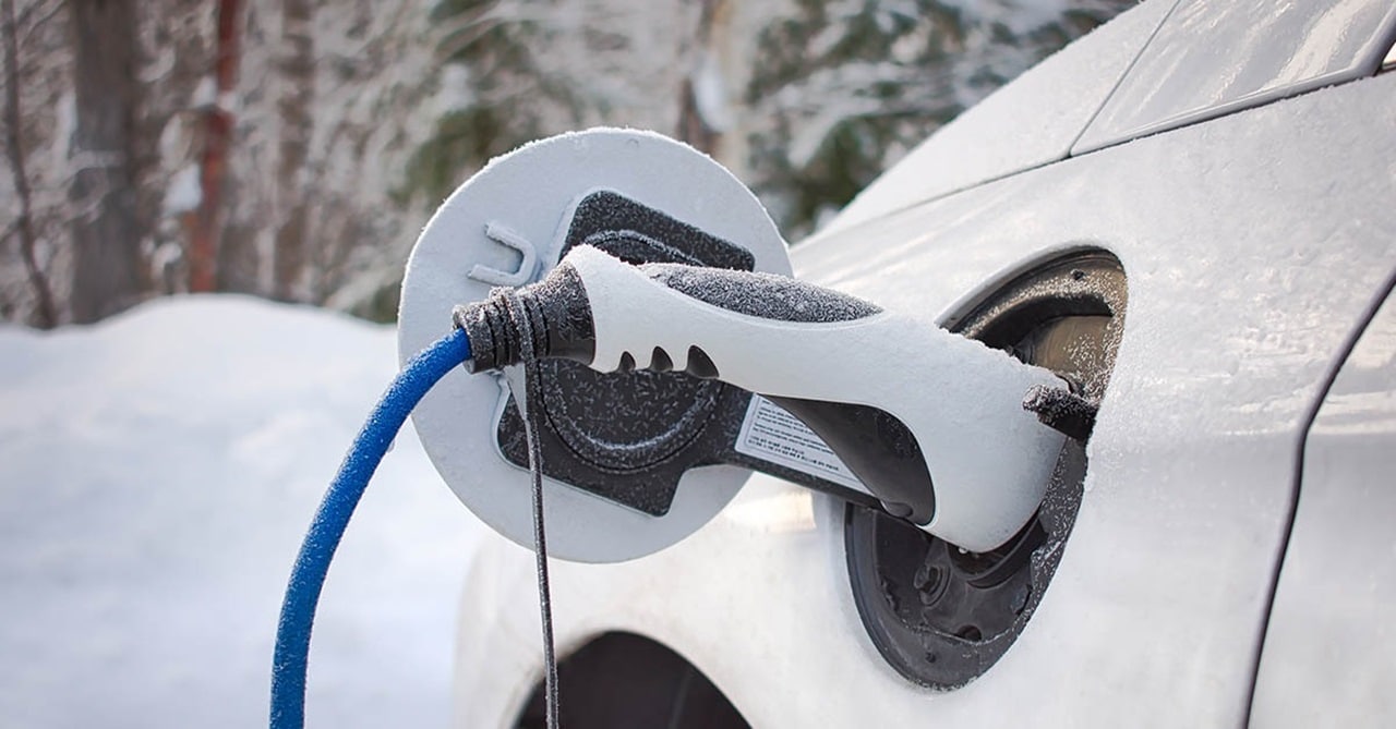 Startup cinese crea la batteria che si ricarica di 1000 km in sei minuti