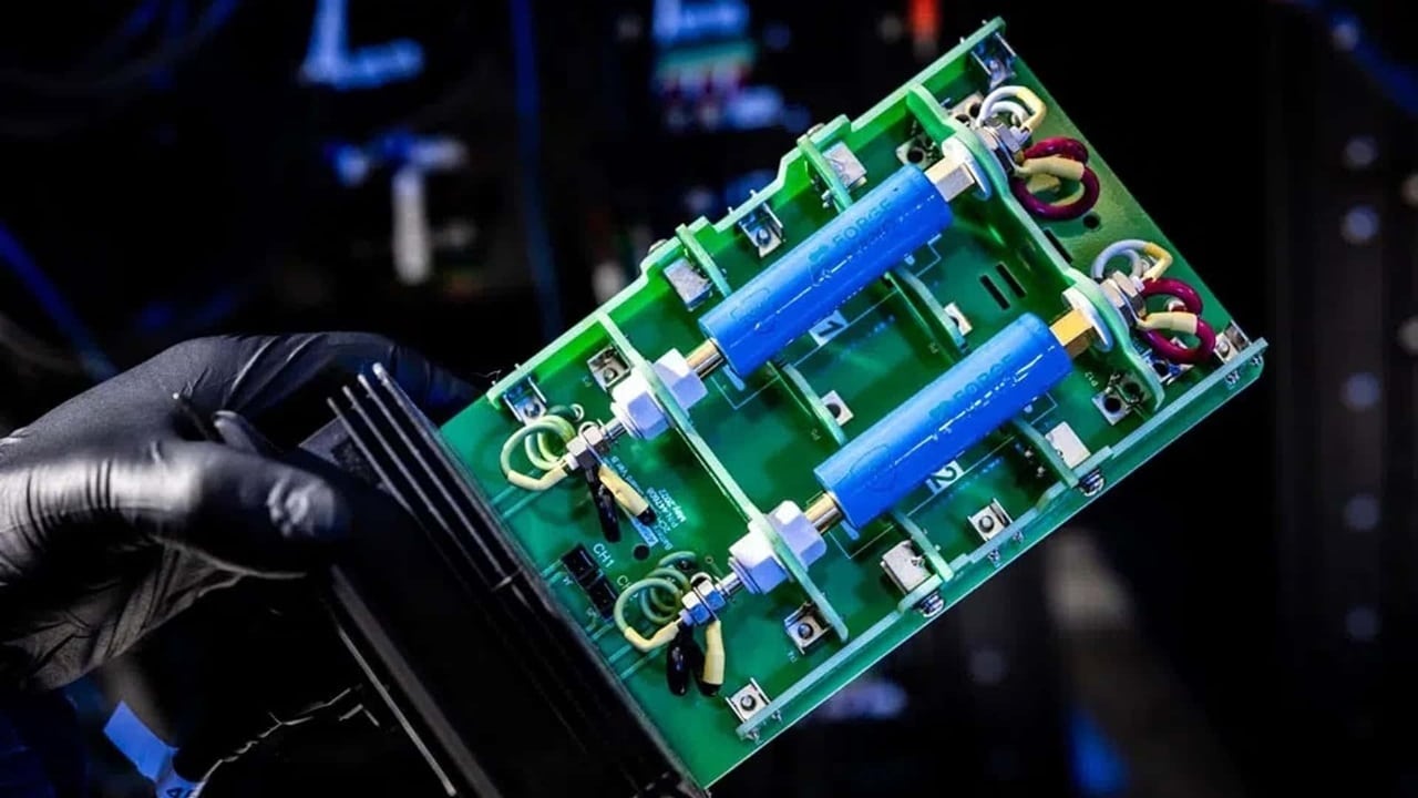 Batterie al litio che si ricaricano in 10 minuti: al via le vendite